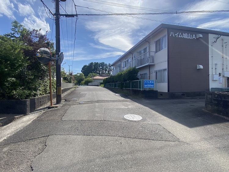 ハイム城山B棟