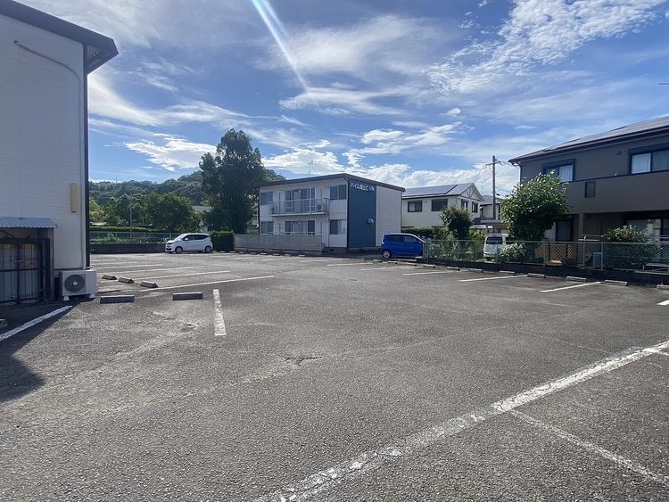 ハイム城山B棟